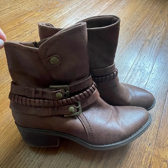 Booties - Picture 2 of 4